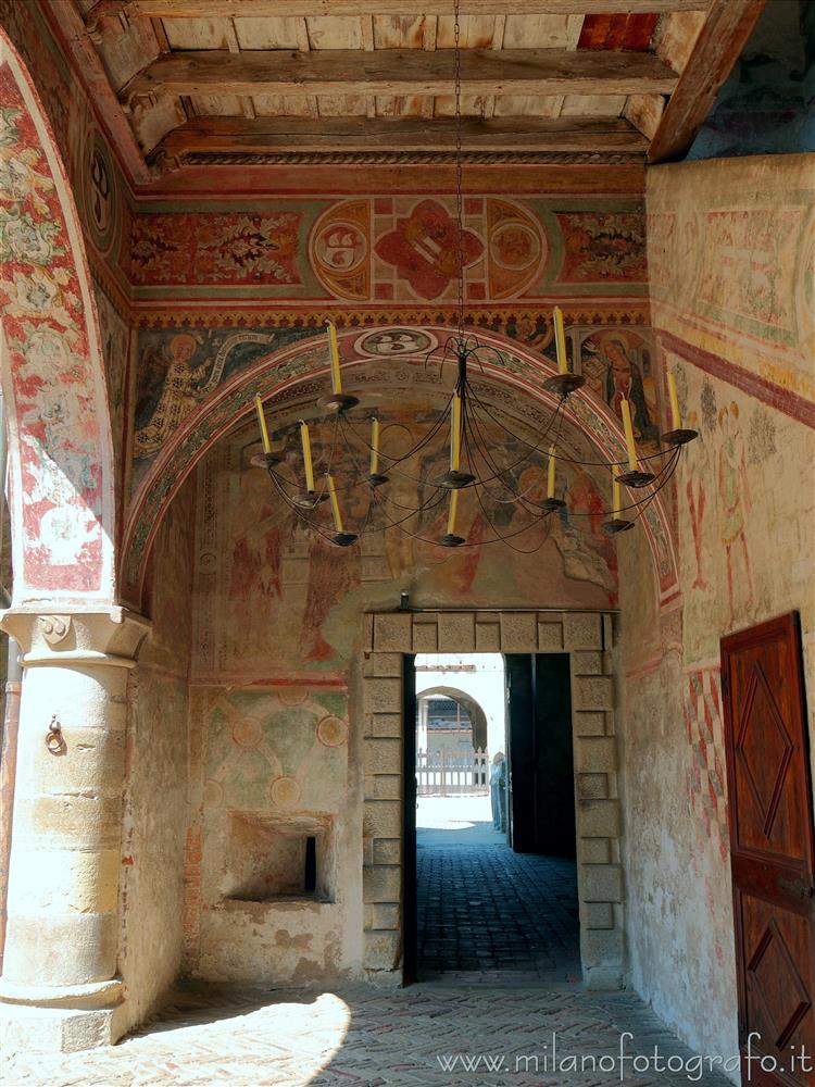 Cavernago (Bergamo, Italy) - Chapel of the Castle of Malpaga